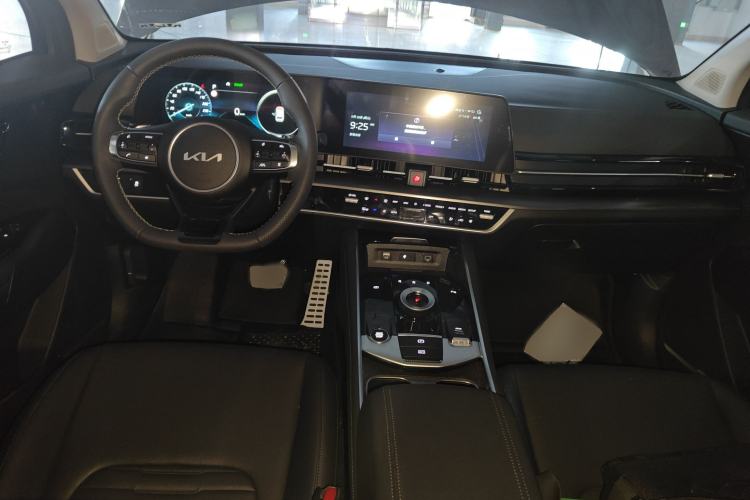 Used Kia Sportage (Chinese Domestic Model) 2023 2.0T Two-Wheel-Drive Prestige Edition Interior 2
