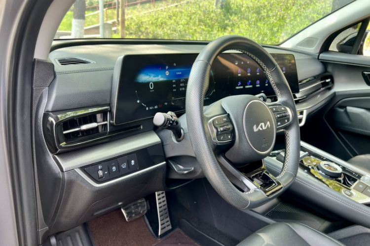 Used Kia Sportage (Chinese Domestic Model) 2023 2.0T Two-Wheel Drive Flagship Edition Interior 3