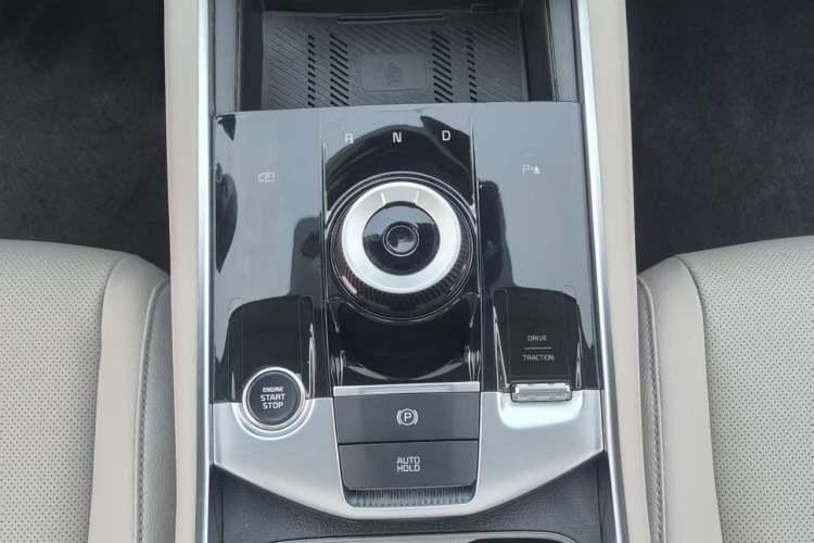 Used Kia Sportage (Chinese Domestic Model) 2023 1.5T Two-Wheel Drive Prestige Edition Interior 3