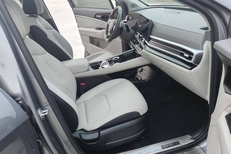 Used Kia Sportage (Chinese Domestic Model) 2023 1.5T Two-Wheel Drive Prestige Edition Interior 8