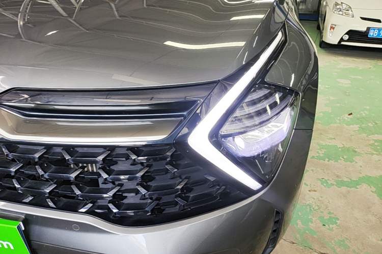 Used Kia Sportage (Chinese Domestic Model) 2023 1.5T Two-Wheel Drive Prestige Edition Left Front Headlight