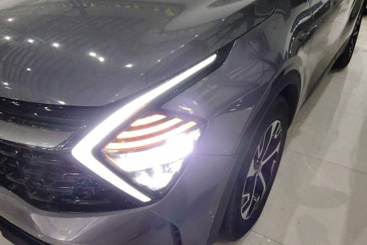 Used Kia Sportage (Chinese Domestic Model) 2023 1.5T Two-Wheel Drive Prestige Edition Left Front Headlight