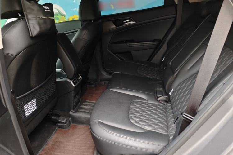 Used Kia Sportage (Chinese Domestic Model) 2023 2.0T Two-Wheel Drive Flagship Edition Left Rear Seat