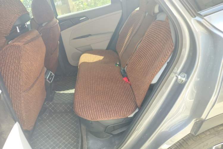 Used Kia Sportage (Chinese Domestic Model) 2023 1.5T Two-Wheel Drive Prestige Edition Left Rear Seat