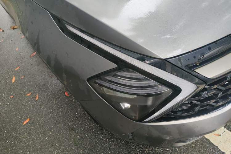Used Kia Sportage (Chinese Domestic Model) 2023 2.0T Two-Wheel Drive Flagship Edition Right Front Headlight