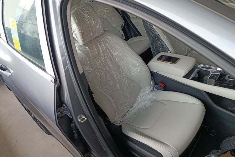 Used Kia Sportage (Chinese Domestic Model) 2023 1.5T Two-Wheel Drive Prestige Edition Right Front Seat