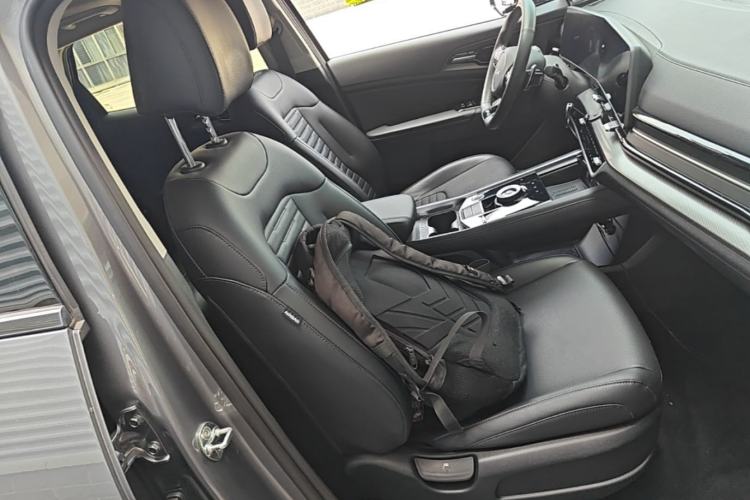 Used Kia Sportage (Chinese Domestic Model) 2023 2.0T Two-Wheel-Drive Prestige Edition Right Front Seat