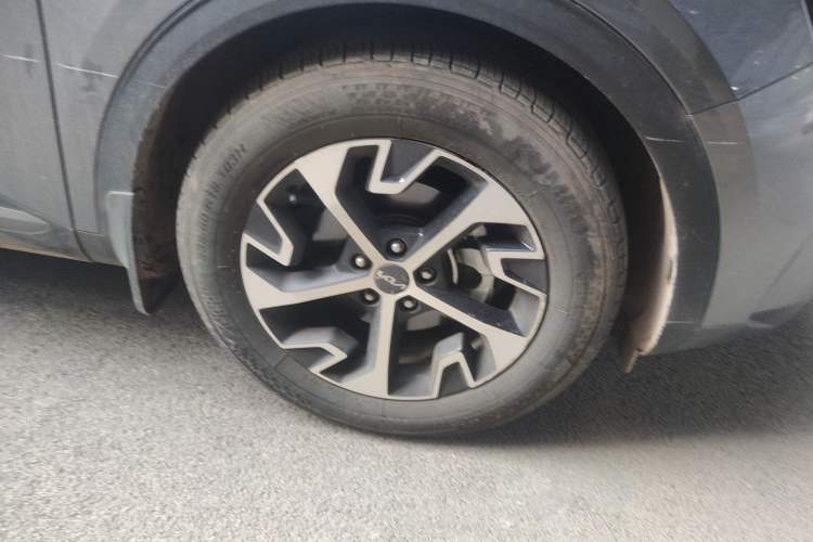 Used Kia Sportage (Chinese Domestic Model) 2023 1.5T Two-Wheel Drive Prestige Edition Right Front Wheel Hub