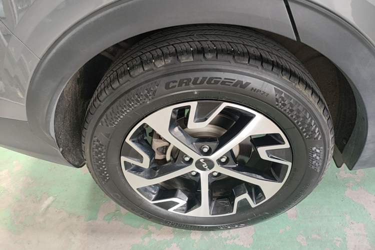 Used Kia Sportage (Chinese Domestic Model) 2023 1.5T Two-Wheel Drive Prestige Edition Right Rear Wheel Hub