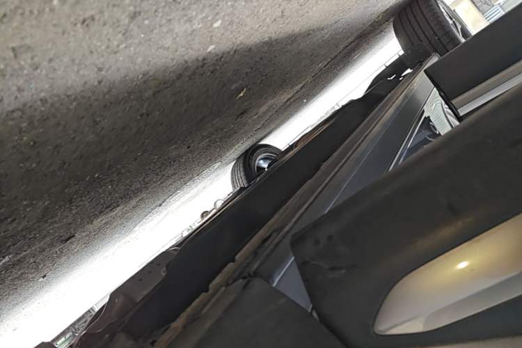 Used Kia Sportage (Chinese Domestic Model) 2023 2.0T Two-Wheel-Drive Prestige Edition Right Side Sill
