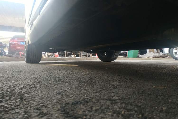 Used Kia Sportage (Chinese Domestic Model) 2023 1.5T Two-Wheel Drive Prestige Edition Right Side Sill