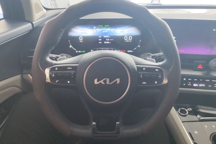 Used Kia Sportage (Chinese Domestic Model) 2023 2.0L HEV Two-Wheel Drive Prestige Edition Steering Wheel