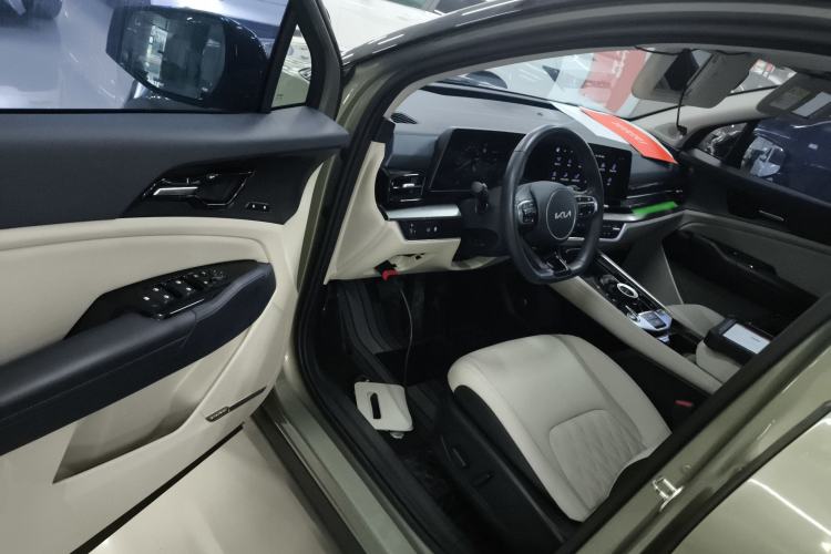 Used Kia Sportage (Chinese Domestic Model) 2023 2.0L HEV Two-Wheel Drive Flagship Edition Driver Seat