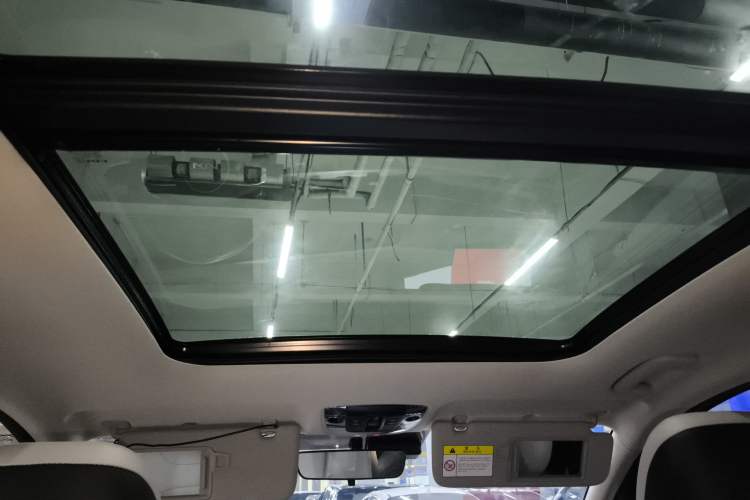 Used Kia Sportage (Chinese Domestic Model) 2023 2.0L HEV Two-Wheel Drive Flagship Edition Headliner