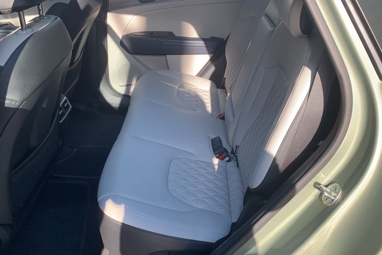 Used Kia Sportage (Chinese Domestic Model) 2023 2.0L HEV Two-Wheel Drive Flagship Edition Interior 1