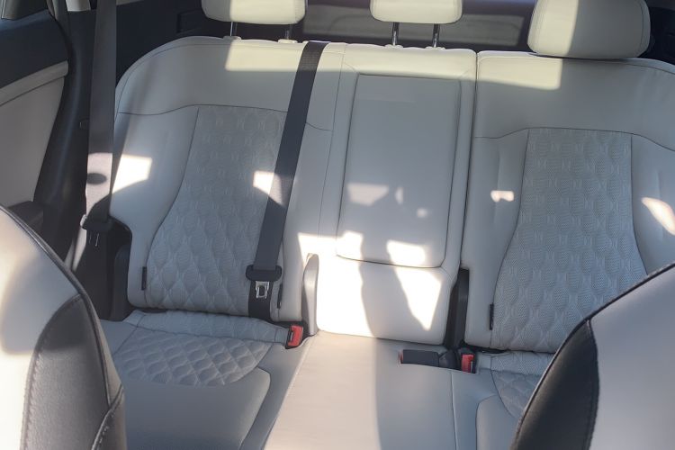 Used Kia Sportage (Chinese Domestic Model) 2023 2.0L HEV Two-Wheel Drive Flagship Edition Interior 3