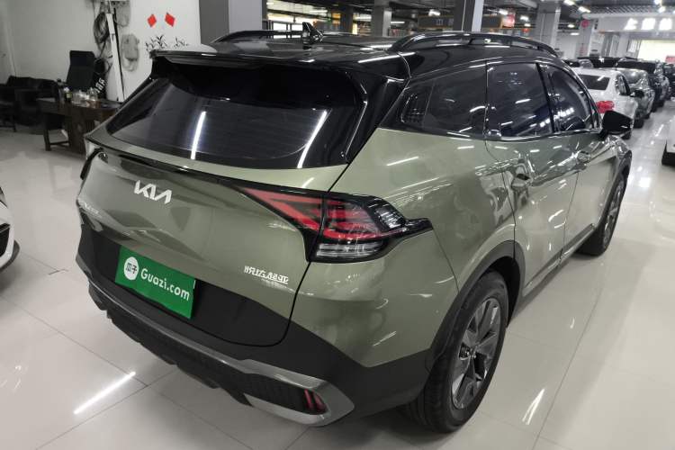 Used Kia Sportage (Chinese Domestic Model) 2023 2.0L HEV Two-Wheel Drive Flagship Edition Rear Right 45 Deg