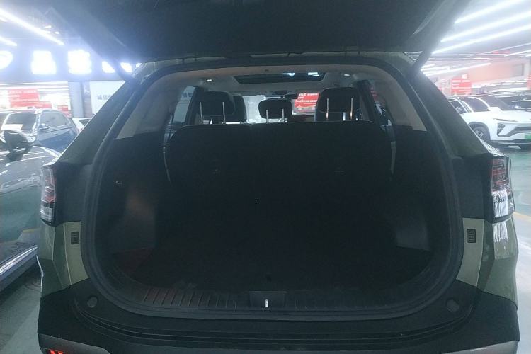 Used Kia Sportage (Chinese Domestic Model) 2023 2.0L HEV Two-Wheel Drive Flagship Edition Trunk