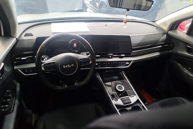 Used Kia Sportage (Chinese Domestic Model) 2023 2.0T Two-Wheel-Drive Prestige Edition Center Console