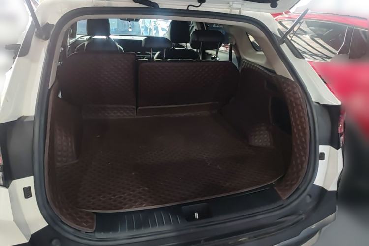 Used Kia Sportage (Chinese Domestic Model) 2023 2.0T Two-Wheel-Drive Prestige Edition Trunk