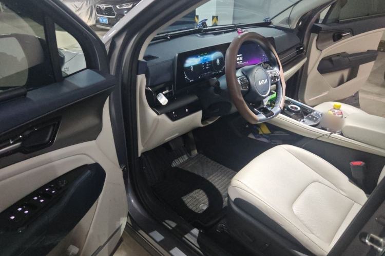 Used Kia Sportage (Chinese Domestic Model) 2023 2.0L HEV Two-Wheel Drive Prestige Edition Driver Seat