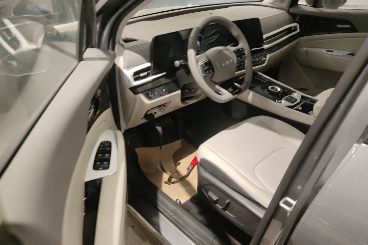 Used Kia Sportage (Chinese Domestic Model) 2023 1.5T Two-Wheel Drive Prestige Edition Driver Seat