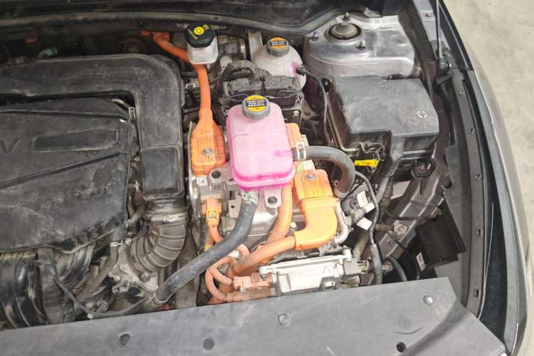 Used Kia Sportage (Chinese Domestic Model) 2023 2.0L HEV Two-Wheel Drive Prestige Edition Engine Bay Left