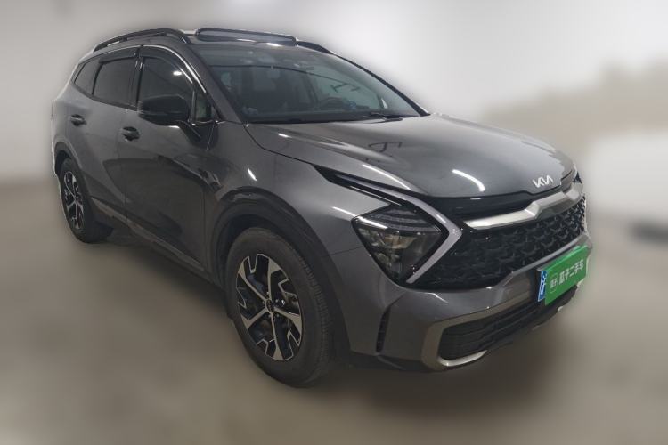 Used Kia Sportage (Chinese Domestic Model) 2023 2.0L HEV Two-Wheel Drive Prestige Edition Front Right 45 Deg