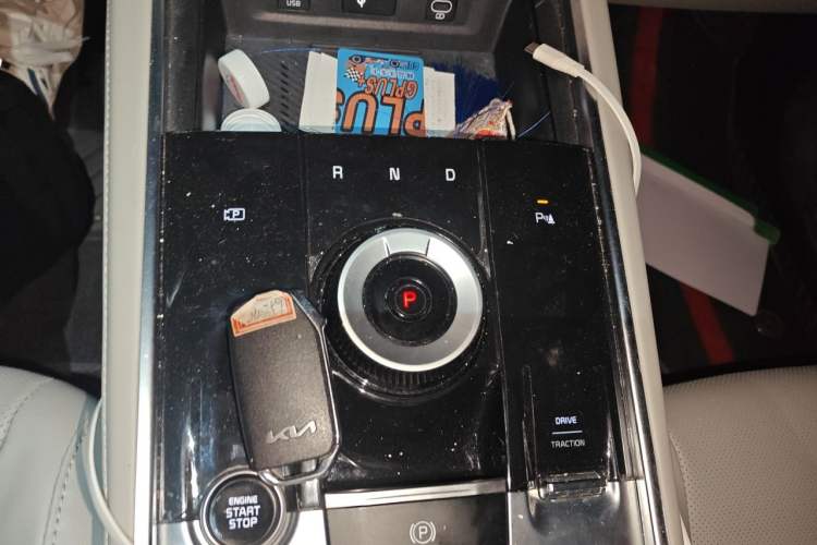 Used Kia Sportage (Chinese Domestic Model) 2023 1.5T Two-Wheel Drive Prestige Edition Gear Lever