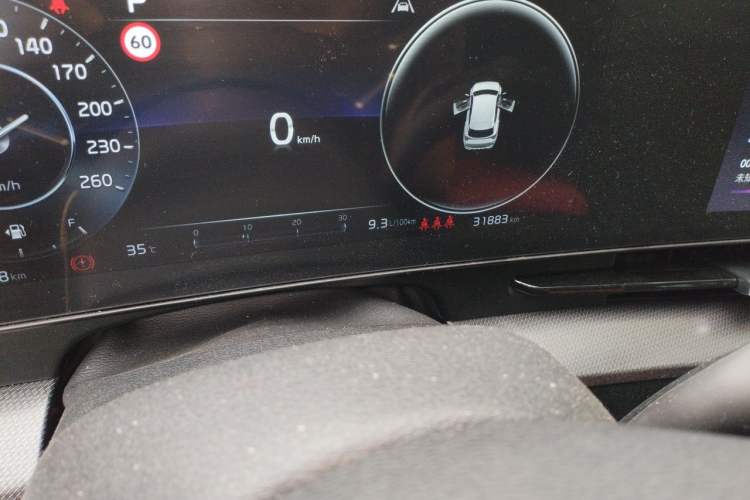 Used Kia Sportage (Chinese Domestic Model) 2023 2.0T Two-Wheel Drive Flagship Edition Odometer Close Up