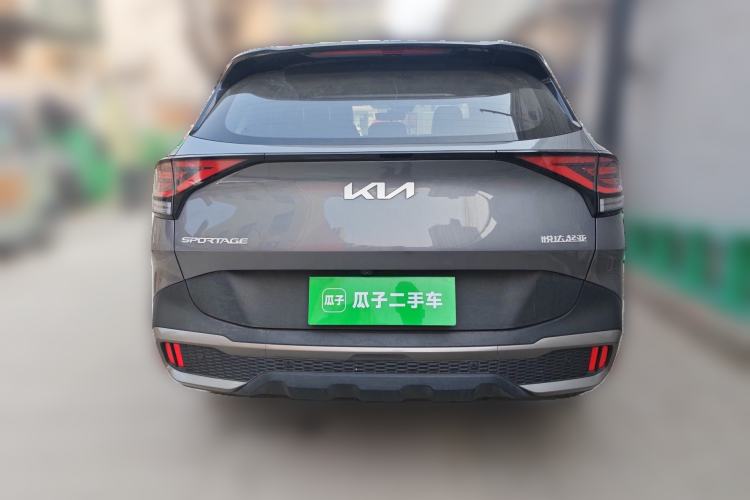 Used Kia Sportage (Chinese Domestic Model) 2023 2.0T Two-Wheel-Drive Prestige Edition Rear