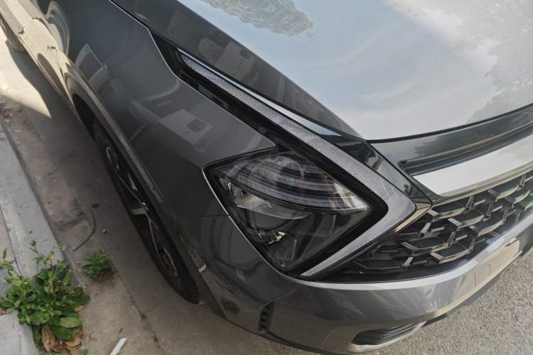 Used Kia Sportage (Chinese Domestic Model) 2023 1.5T Two-Wheel Drive Prestige Edition Right Front Headlight
