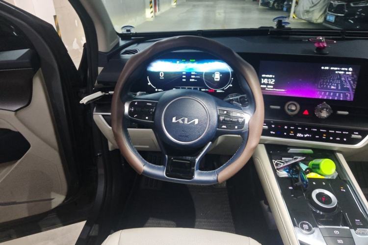 Used Kia Sportage (Chinese Domestic Model) 2023 2.0L HEV Two-Wheel Drive Prestige Edition Steering Wheel