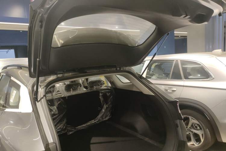 Used Kia Sportage (Chinese Domestic Model) 2023 1.5T Two-Wheel Drive Prestige Edition Trunk
