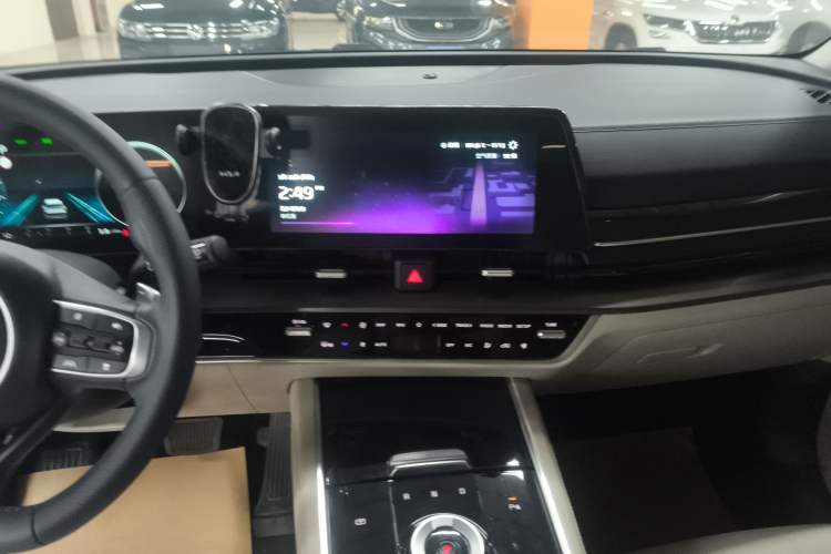 Used Kia Sportage (Chinese Domestic Model) 2023 2.0L HEV Two-Wheel Drive Prestige Edition Audio And AC Panel