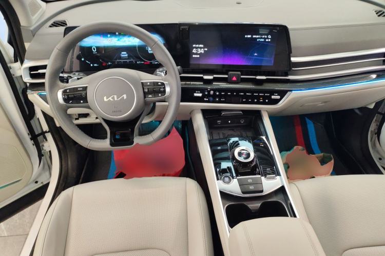 Used Kia Sportage (Chinese Domestic Model) 2023 1.5T Two-Wheel Drive Prestige Edition Center Console