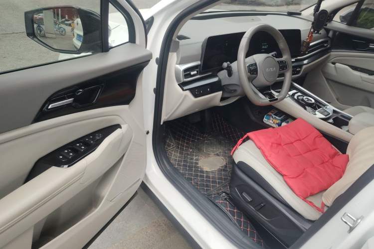 Used Kia Sportage (Chinese Domestic Model) 2023 1.5T Two-Wheel Drive Prestige Edition Driver Seat