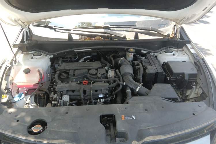 Used Kia Sportage (Chinese Domestic Model) 2023 1.5T Two-Wheel Drive Prestige Edition Engine Bay
