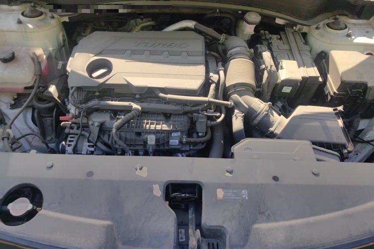 Used Kia Sportage (Chinese Domestic Model) 2023 2.0T Two-Wheel-Drive Prestige Edition Engine Bay