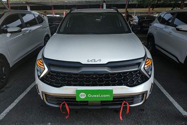 Used Kia Sportage (Chinese Domestic Model) 2023 2.0T Two-Wheel-Drive Prestige Edition Front