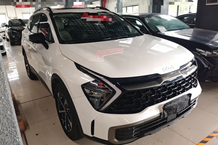 Used Kia Sportage (Chinese Domestic Model) 2023 1.5T Two-Wheel Drive Prestige Edition Front Right 45 Deg