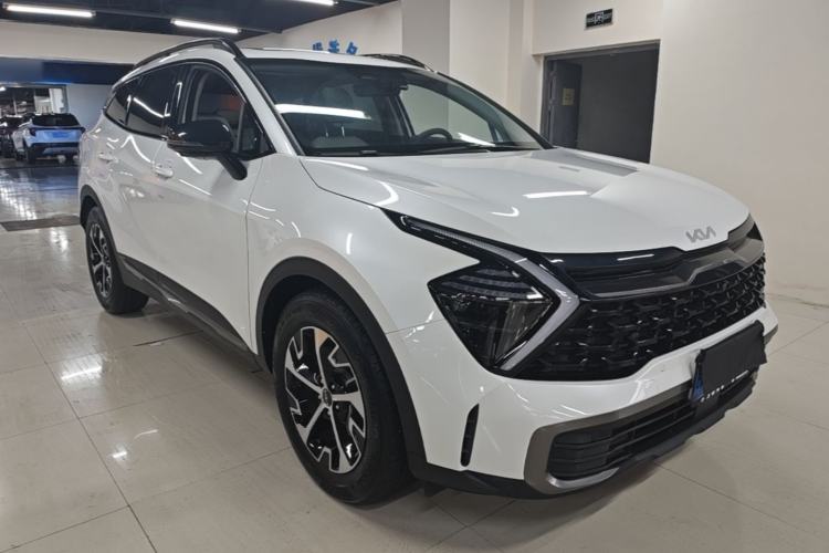 Used Kia Sportage (Chinese Domestic Model) 2023 1.5T Two-Wheel Drive Prestige Edition Front Right 45 Deg