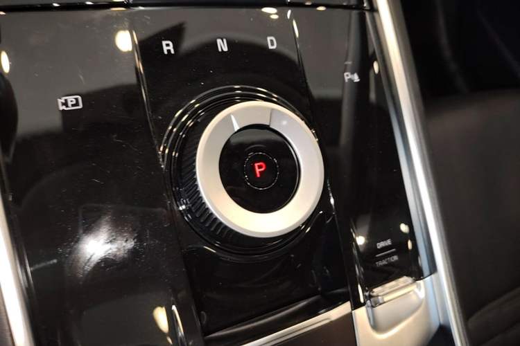 Used Kia Sportage (Chinese Domestic Model) 2023 2.0T Two-Wheel-Drive Prestige Edition Gear Lever