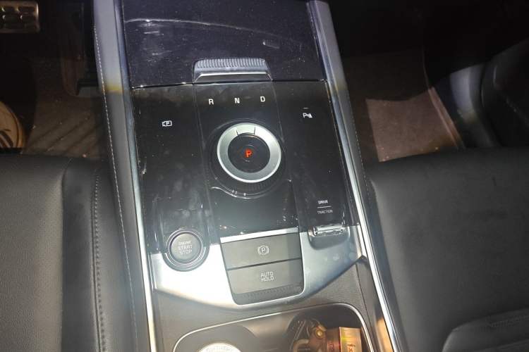 Used Kia Sportage (Chinese Domestic Model) 2023 2.0T Two-Wheel-Drive Prestige Edition Gear Lever