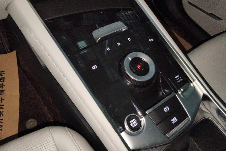 Used Kia Sportage (Chinese Domestic Model) 2023 1.5T Two-Wheel Drive Prestige Edition Gear Lever