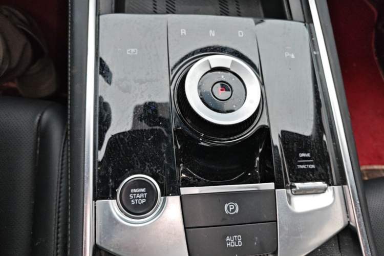 Used Kia Sportage (Chinese Domestic Model) 2023 2.0T Two-Wheel-Drive Prestige Edition Gear Lever