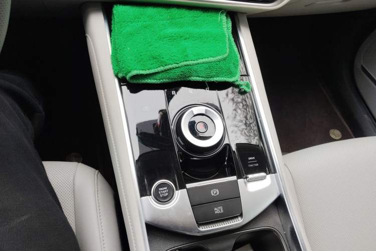 Used Kia Sportage (Chinese Domestic Model) 2023 1.5T Two-Wheel Drive Luxury Edition Gear Lever