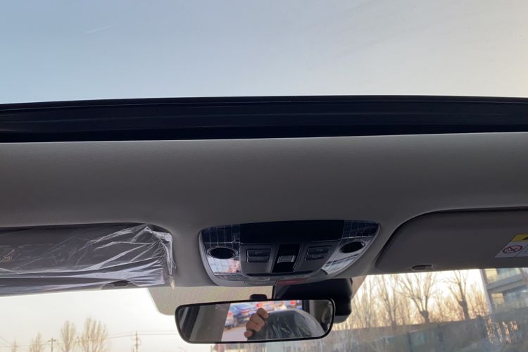 Used Kia Sportage (Chinese Domestic Model) 2023 2.0T Two-Wheel-Drive Prestige Edition Headliner