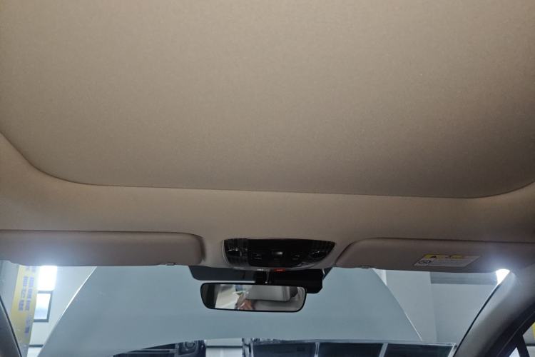 Used Kia Sportage (Chinese Domestic Model) 2023 1.5T Two-Wheel Drive Prestige Edition Headliner
