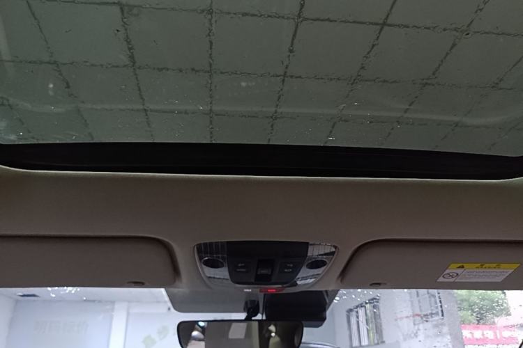 Used Kia Sportage (Chinese Domestic Model) 2023 1.5T Two-Wheel Drive Prestige Edition Headliner